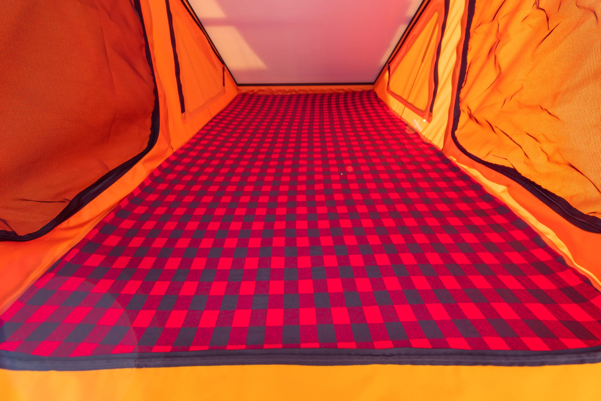 Featured - V2 MAX Camper